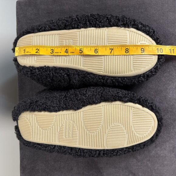 EverFoams Cozy Fleece Lined Slippers in Black, NWT Size US 7-8 - Picture 3 of 4